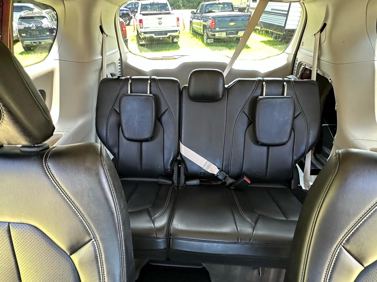 Chrysler Voyager LXI FWD 2021