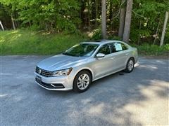 2018 Volkswagen Passat 
