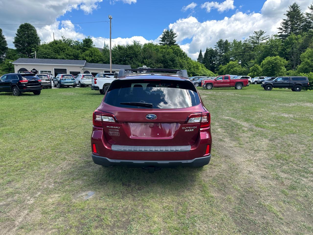 Subaru Outback 4dr Wgn 2.5i Premium PZEV 2015