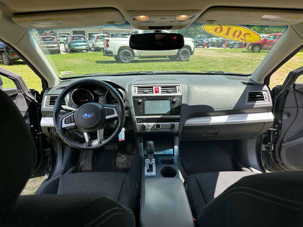 Subaru Outback 4dr Wgn 2.5i Premium PZEV 2016