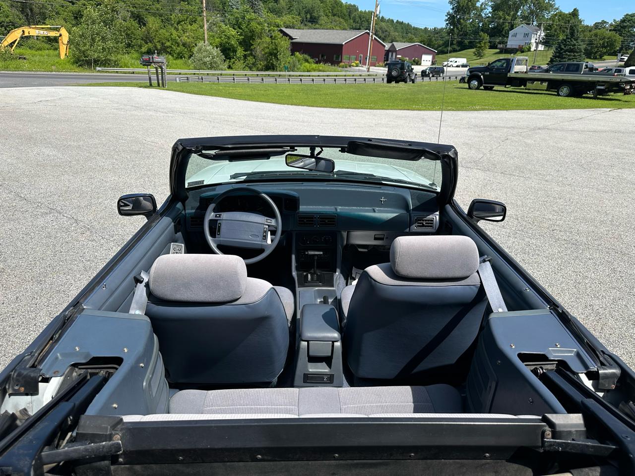 Ford Mustang 2dr Convertible LX 1992