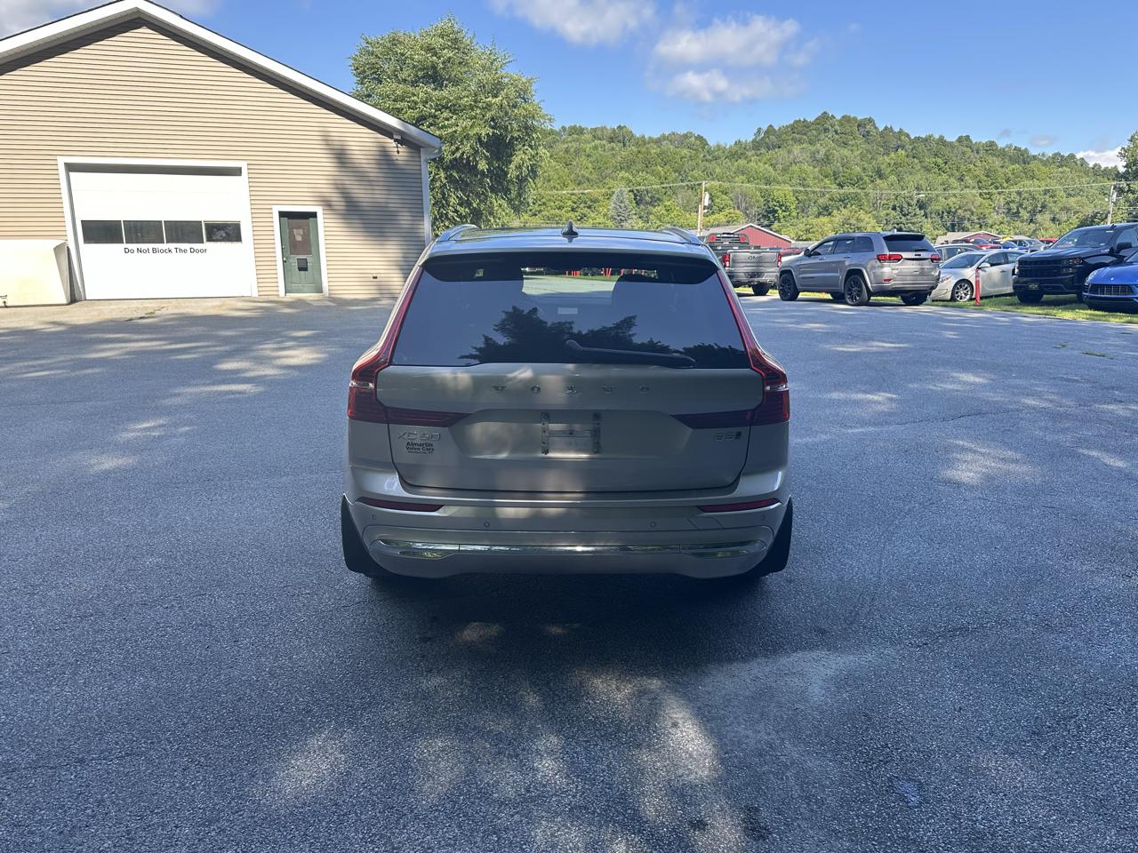 Volvo XC60 B5 AWD Plus Bright Theme 2023