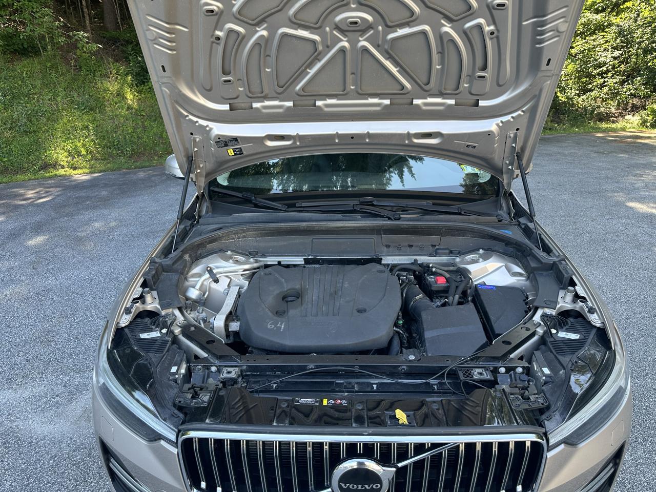 Volvo XC60 B5 AWD Plus Bright Theme 2023