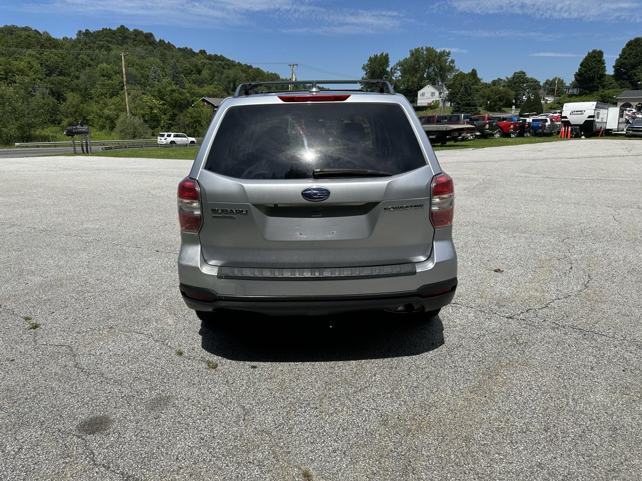Subaru Forester 4dr Man 2.5i Premium PZEV 2016