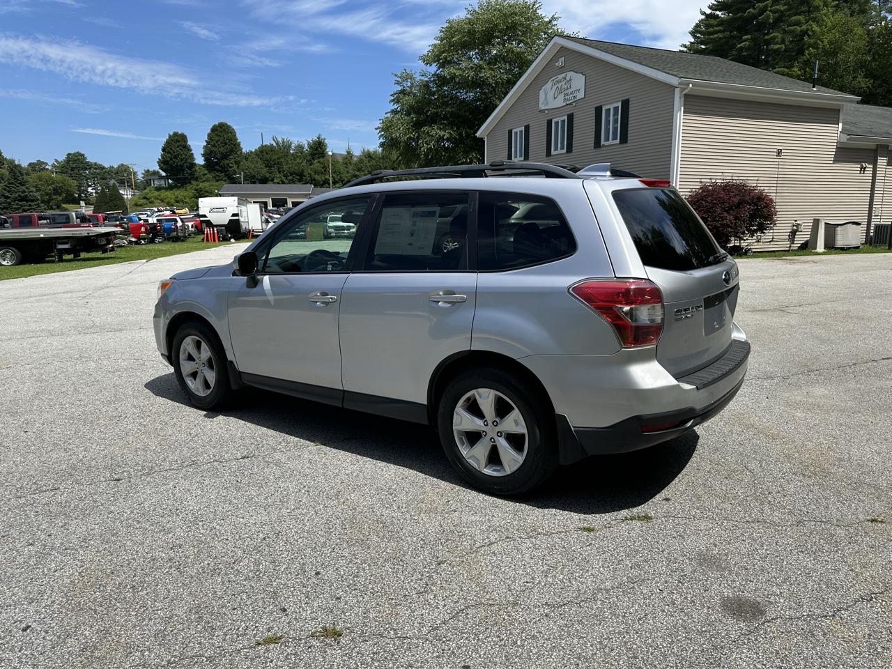 Subaru Forester 4dr Man 2.5i Premium PZEV 2016