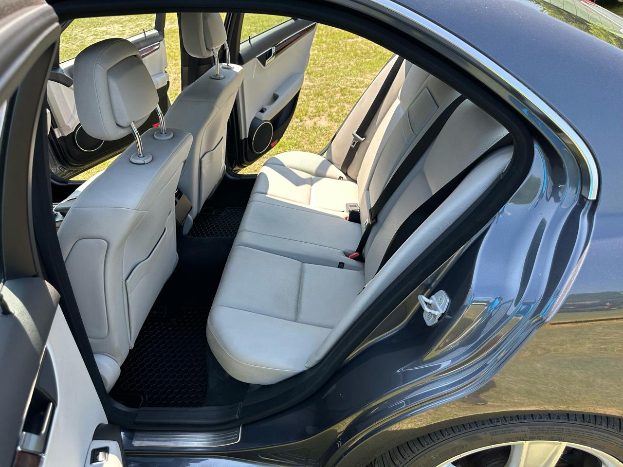 Mercedes-Benz C-Class 4dr Sdn C 300 Sport 4MATIC 2011