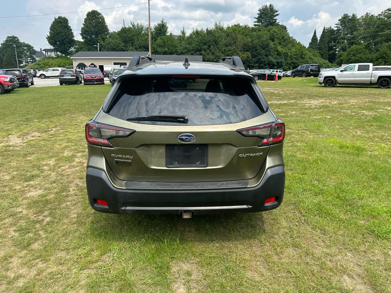 Subaru Outback Premium AWD 2024