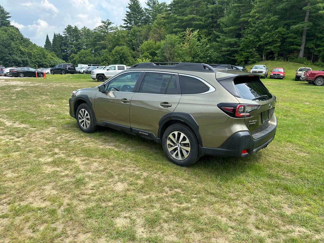 Subaru Outback Premium AWD 2024