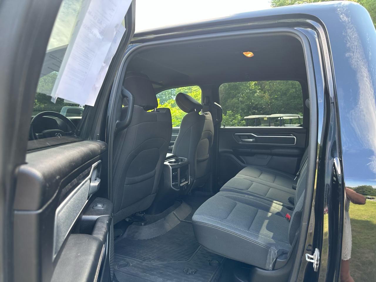 RAM 1500 4WD Crew Cab 140.5" Big Horn 2022