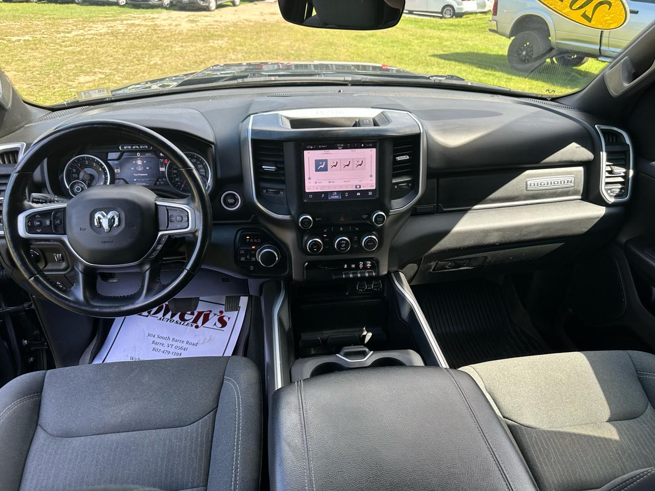 RAM 1500 4WD Crew Cab 140.5" Big Horn 2022