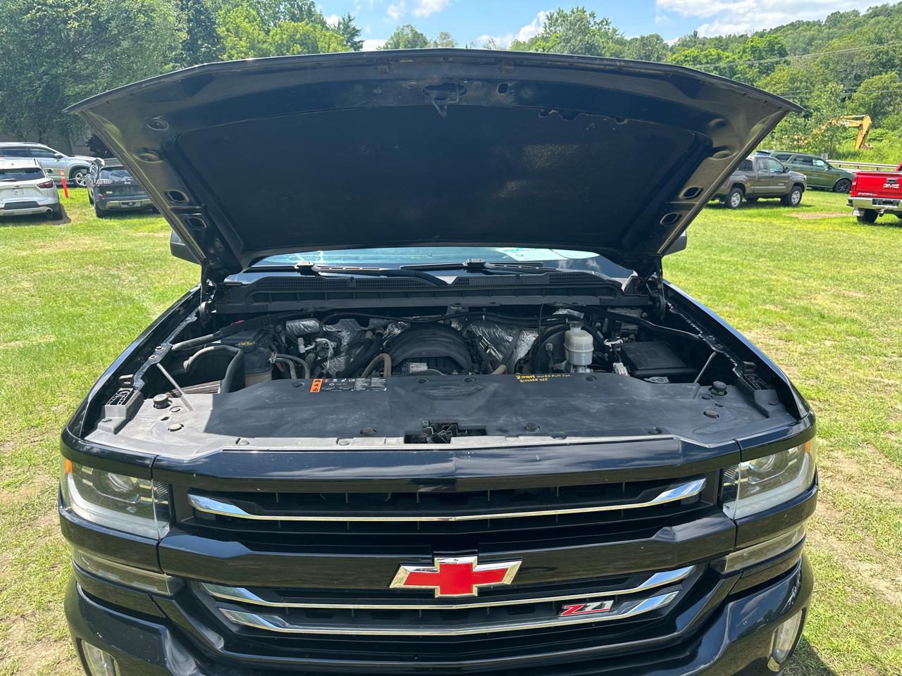 Chevrolet Silverado 1500 4WD Crew Cab 153.0" LTZ w/2LZ 2018