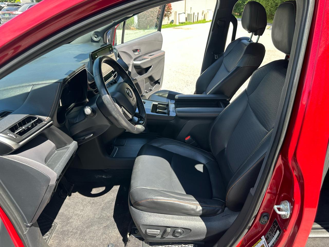 Toyota Sienna XSE AWD 7-Passenger (Natl) 2021