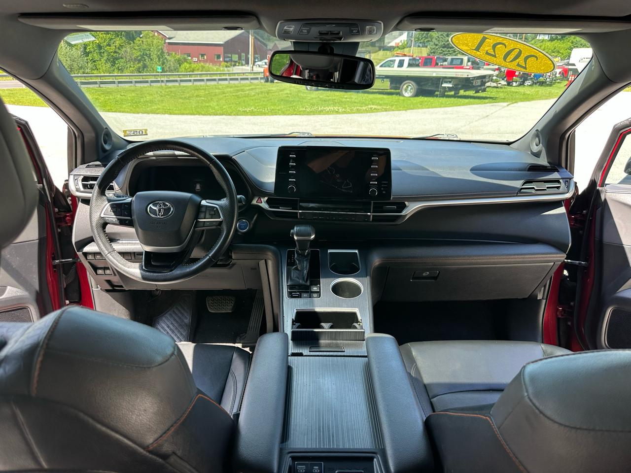 Toyota Sienna XSE AWD 7-Passenger (Natl) 2021