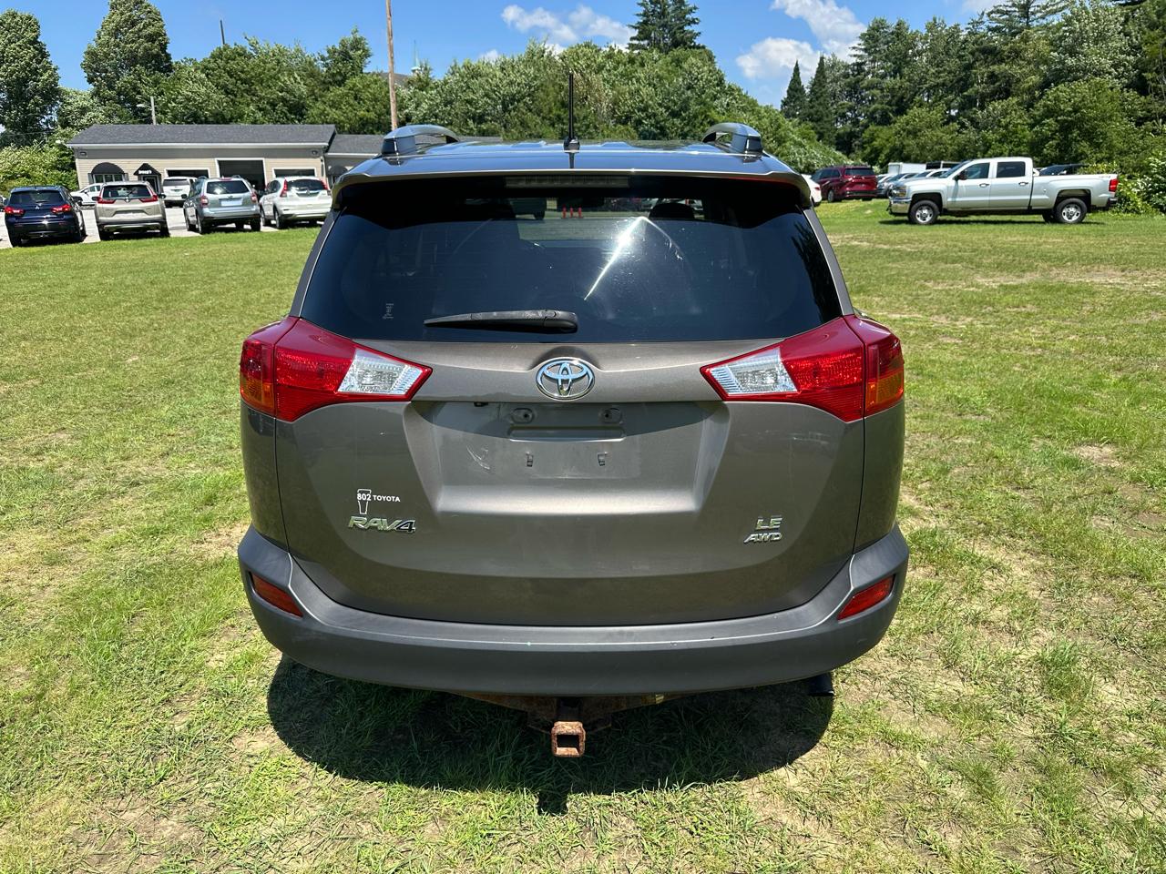 Toyota RAV4 AWD 4dr LE (Natl) 2015