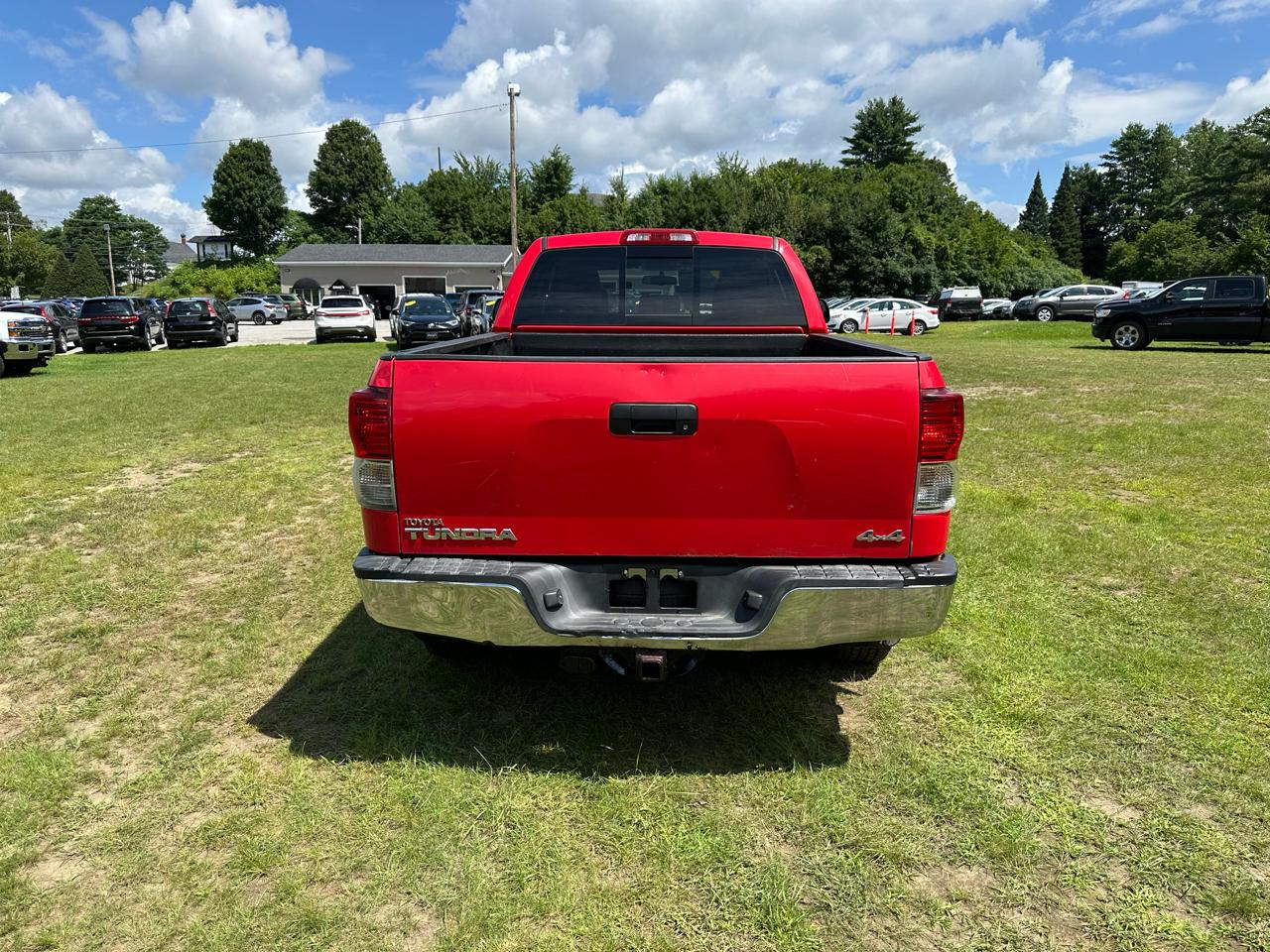 Toyota Tundra 4WD Truck Double Cab 5.7L V8 6-Spd AT (Natl) 2013