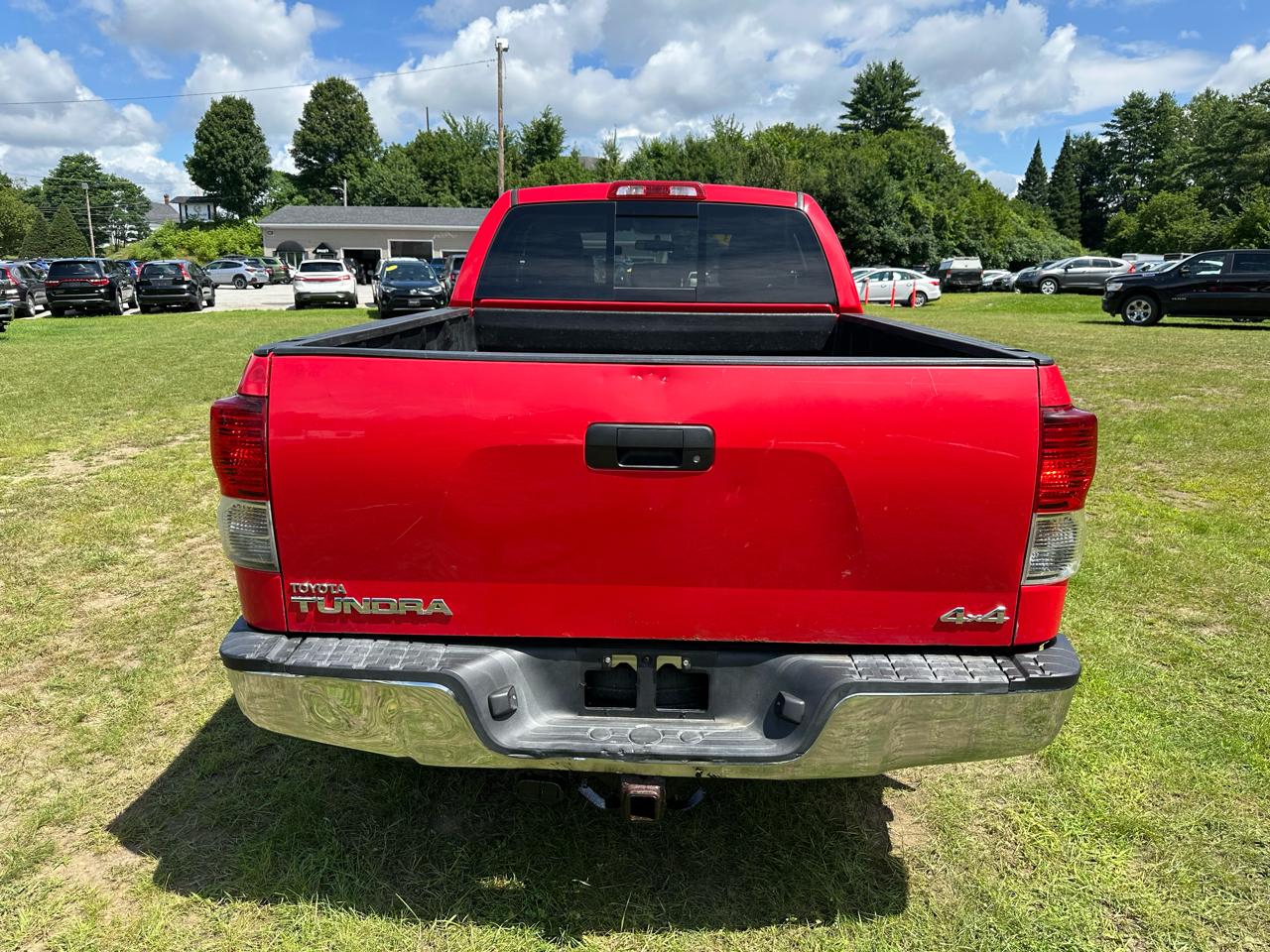Toyota Tundra 4WD Truck Double Cab 5.7L V8 6-Spd AT (Natl) 2013