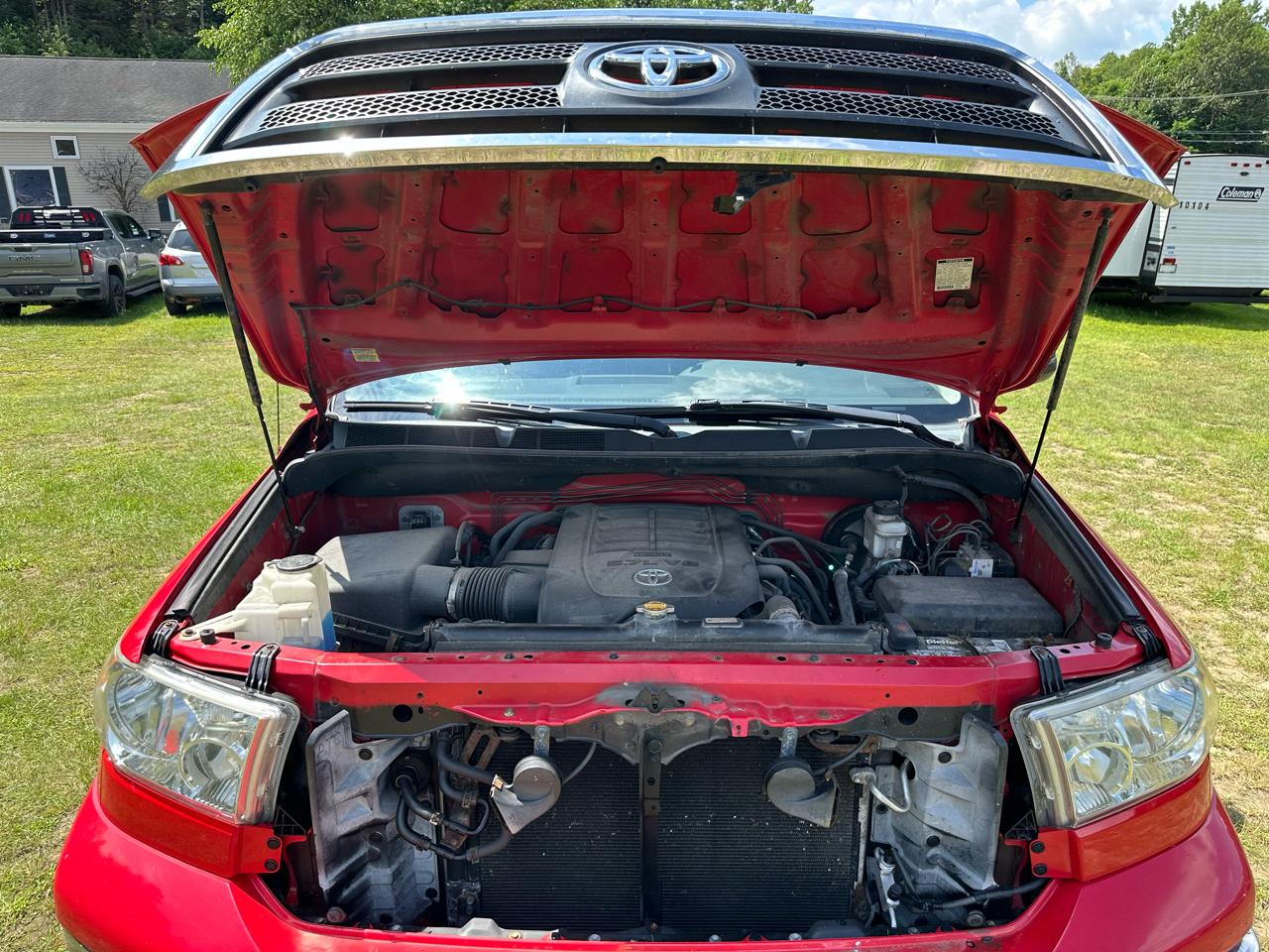Toyota Tundra 4WD Truck Double Cab 5.7L V8 6-Spd AT (Natl) 2013