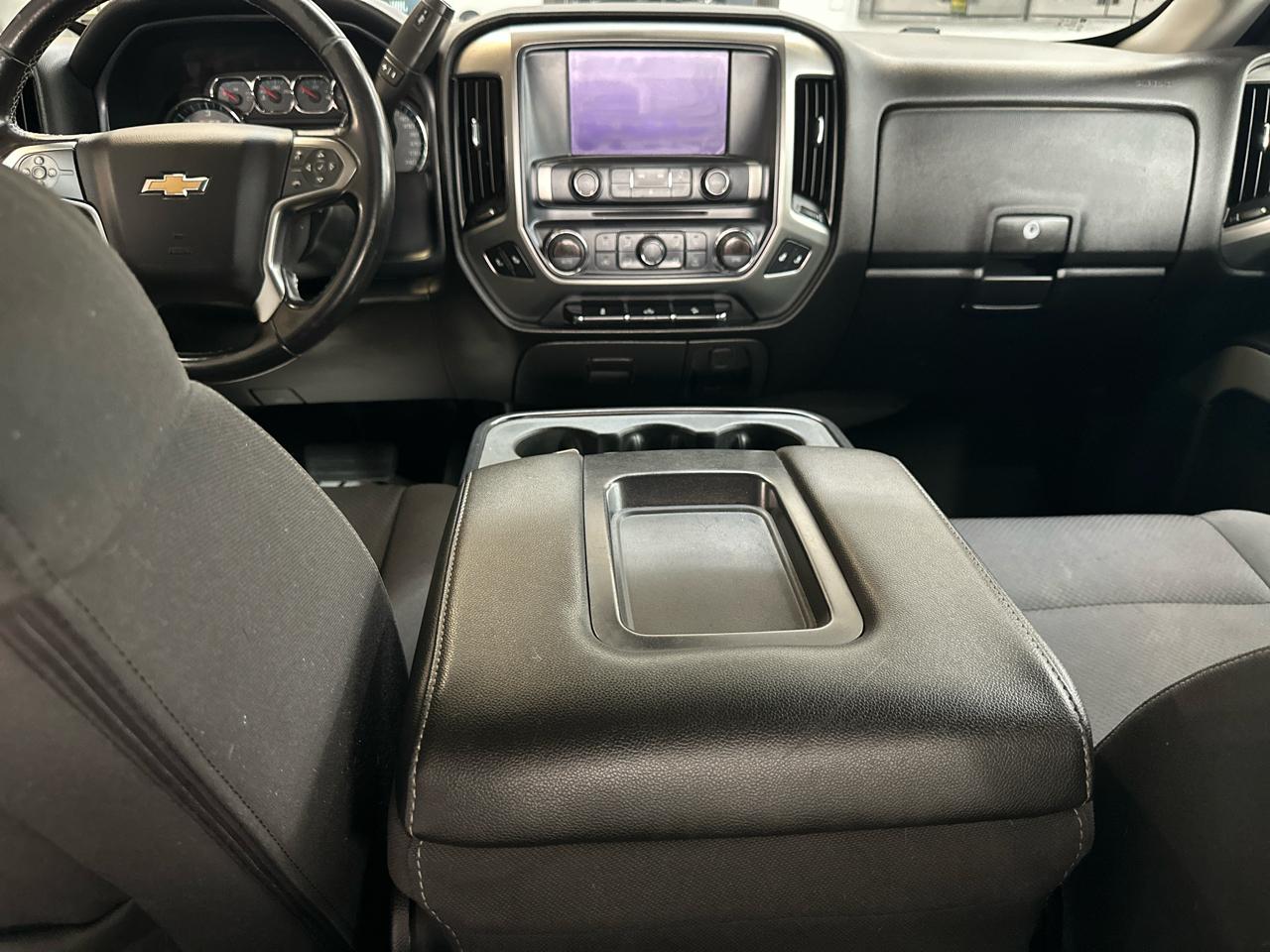 Chevrolet Silverado 1500 4WD Crew Cab 143.5" LT w/2LT 2018