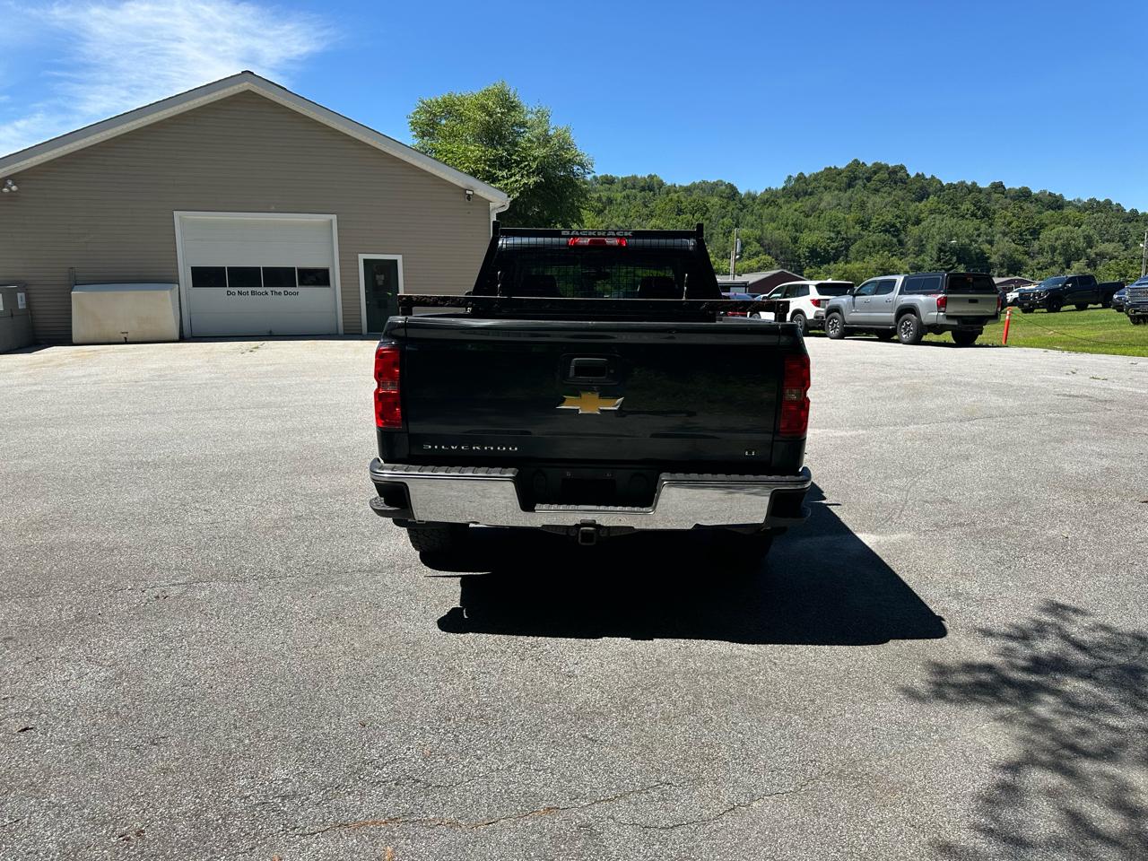 Chevrolet Silverado 1500 4WD Double Cab 143.5" LT w/1LT 2017
