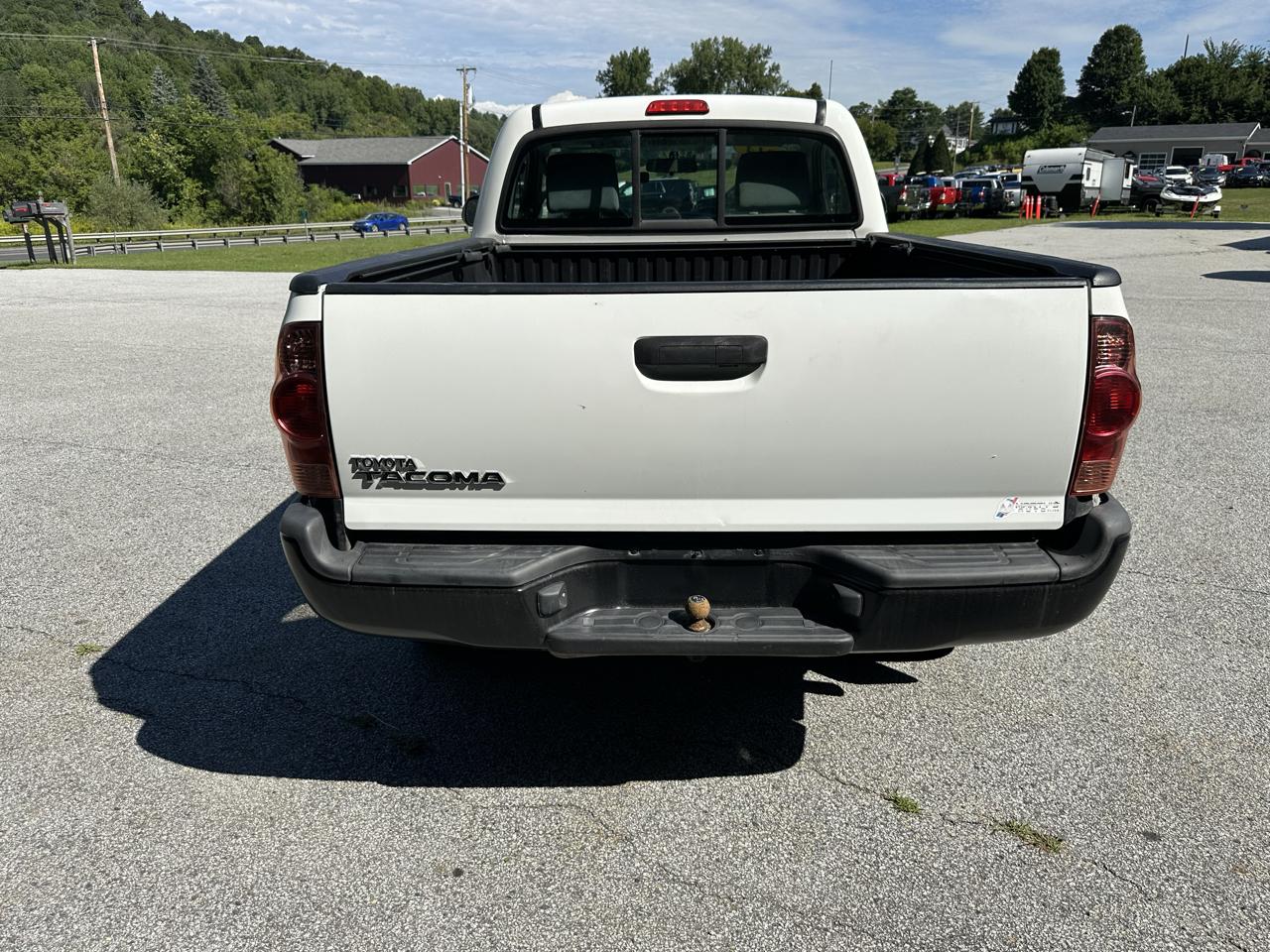 Toyota Tacoma 4WD Reg Cab I4 MT (Natl) 2014