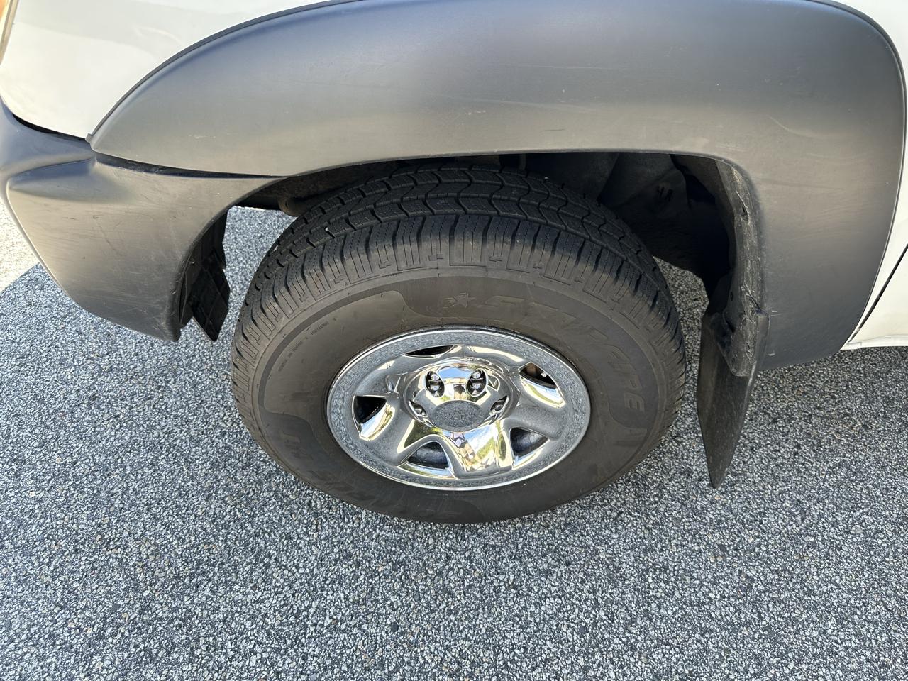 Toyota Tacoma 4WD Reg Cab I4 MT (Natl) 2014