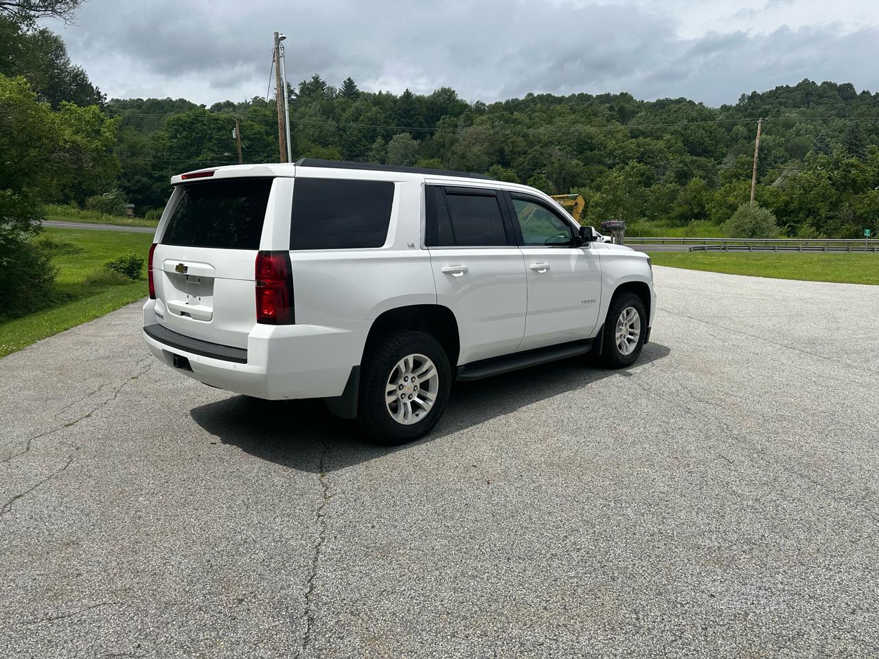 Chevrolet Tahoe 4WD 4dr LS 2016