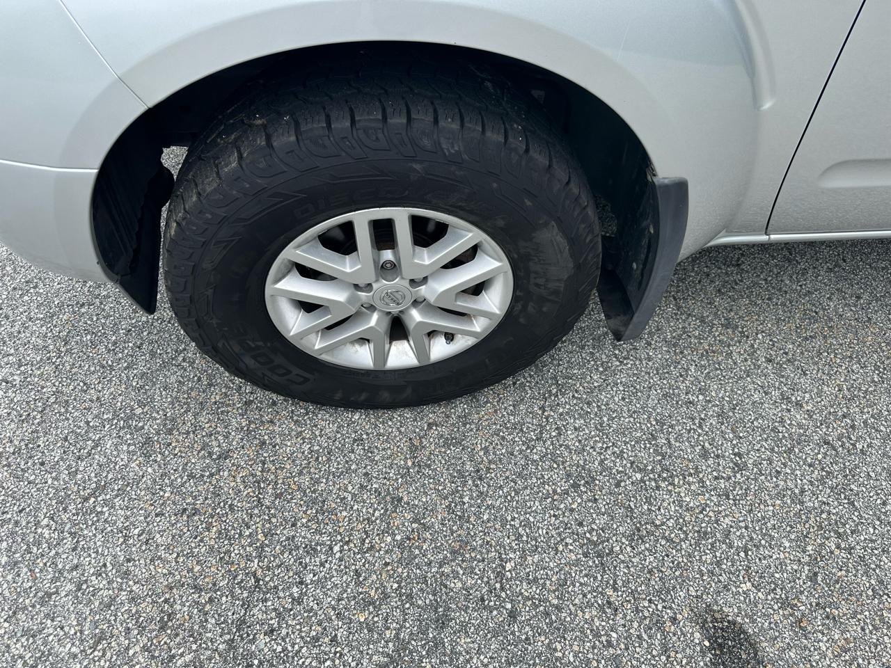 Nissan Frontier 4WD King Cab Auto SV 2014