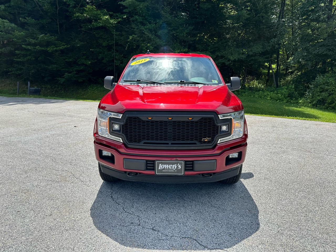 Ford F-150 4WD SuperCab 133" XLT 2019
