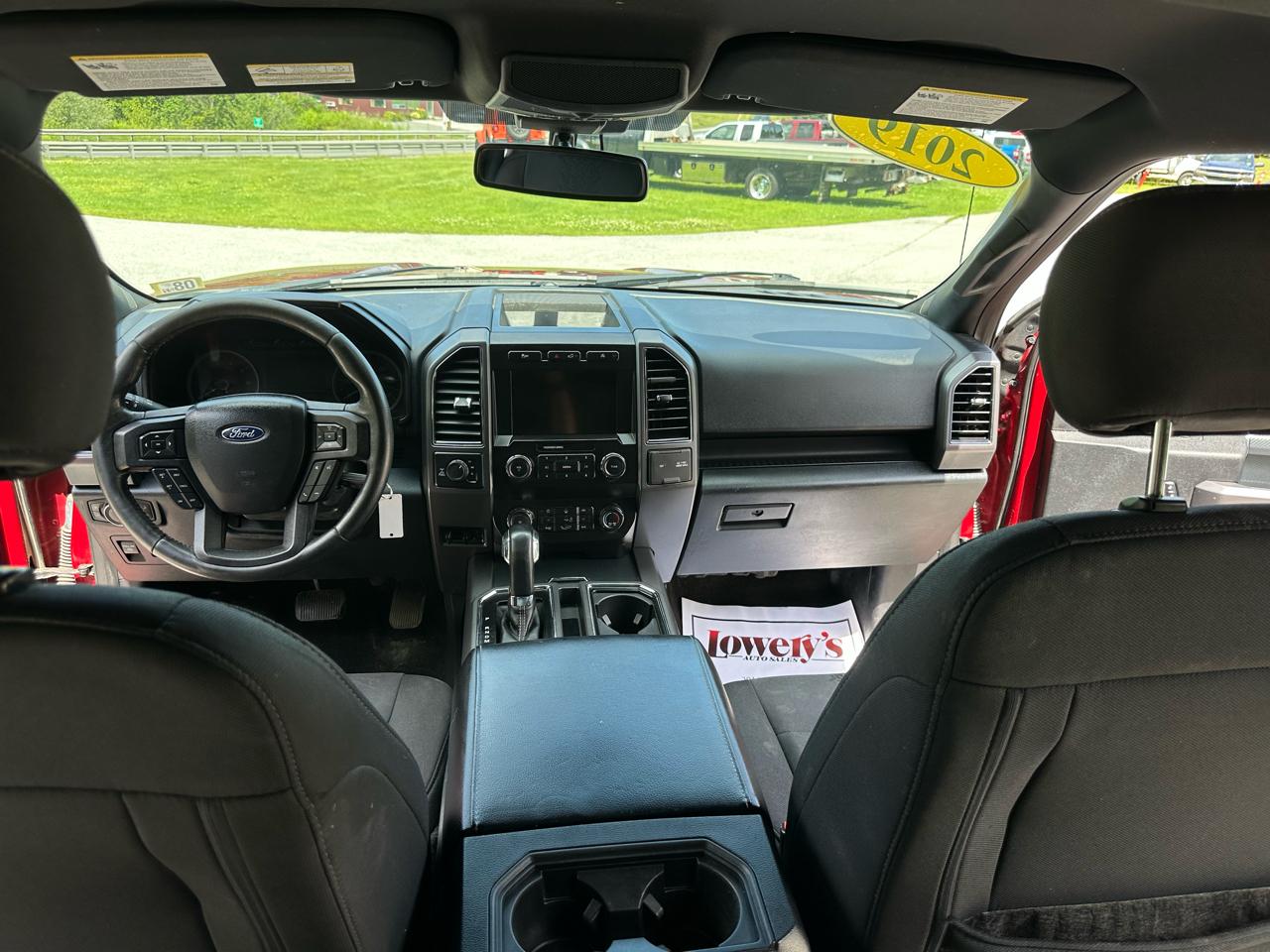 Ford F-150 4WD SuperCab 133" XLT 2019