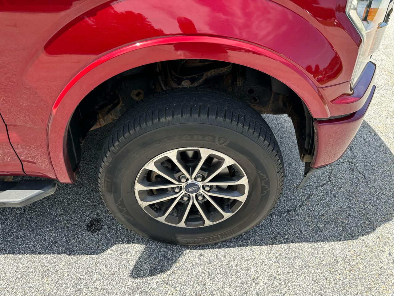 Ford F-150 4WD SuperCab 133" XLT 2019