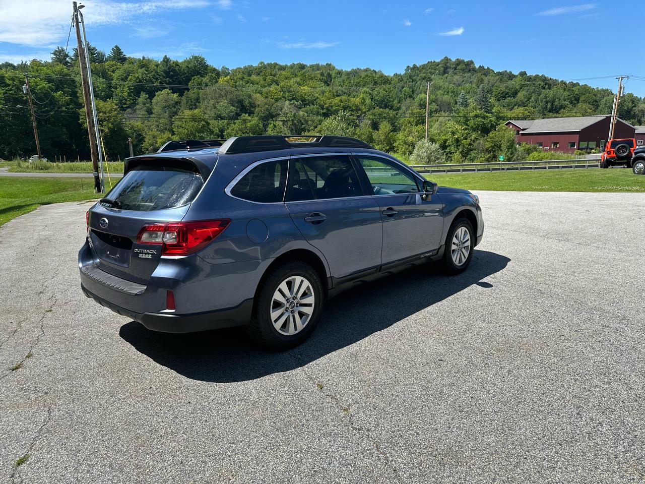 Subaru Outback 4dr Wgn 2.5i Premium PZEV 2016