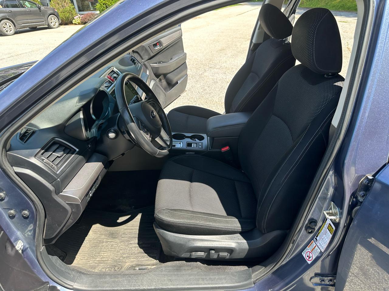 Subaru Outback 4dr Wgn 2.5i Premium PZEV 2016