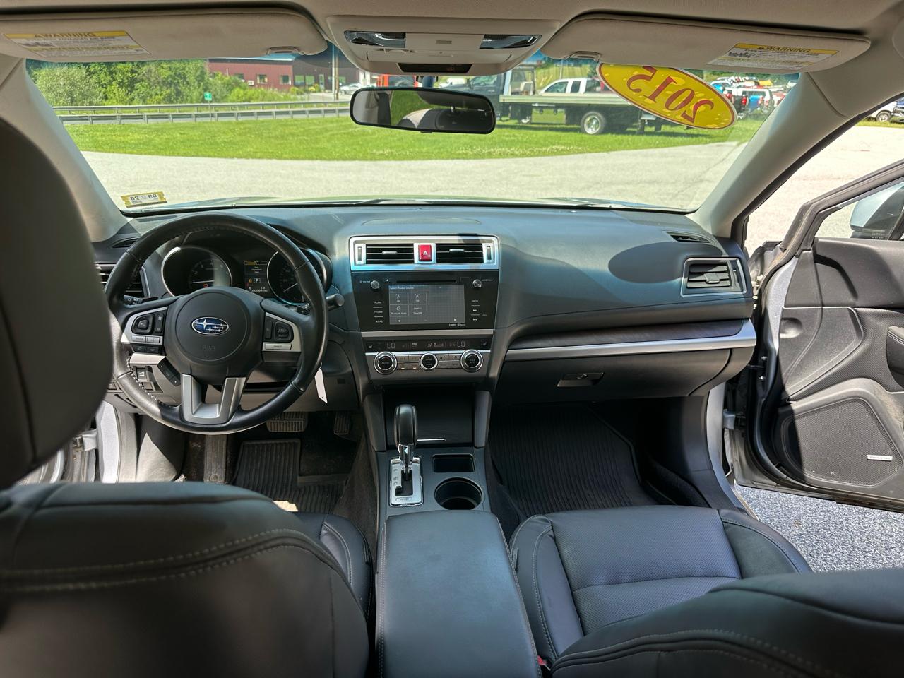 Subaru Outback 4dr Wgn 2.5i Limited PZEV 2015