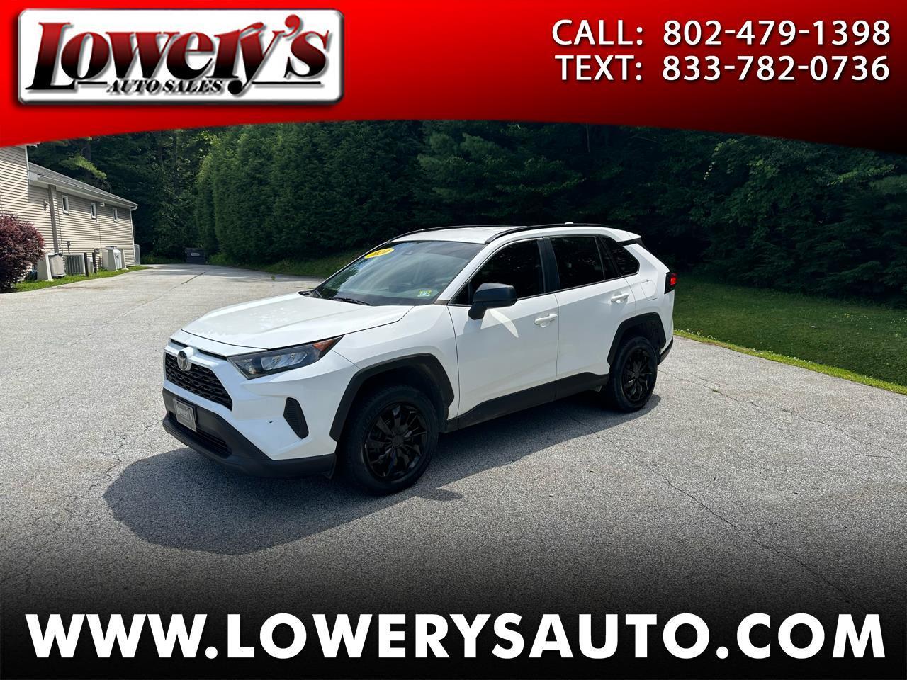 Toyota RAV4 LE AWD (Natl) 2020