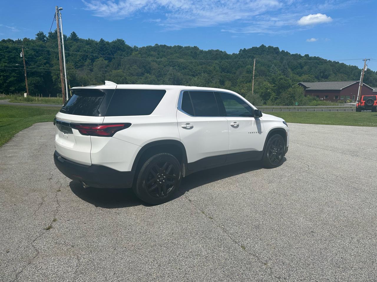 Chevrolet Traverse AWD 4dr LS w/1LS 2022