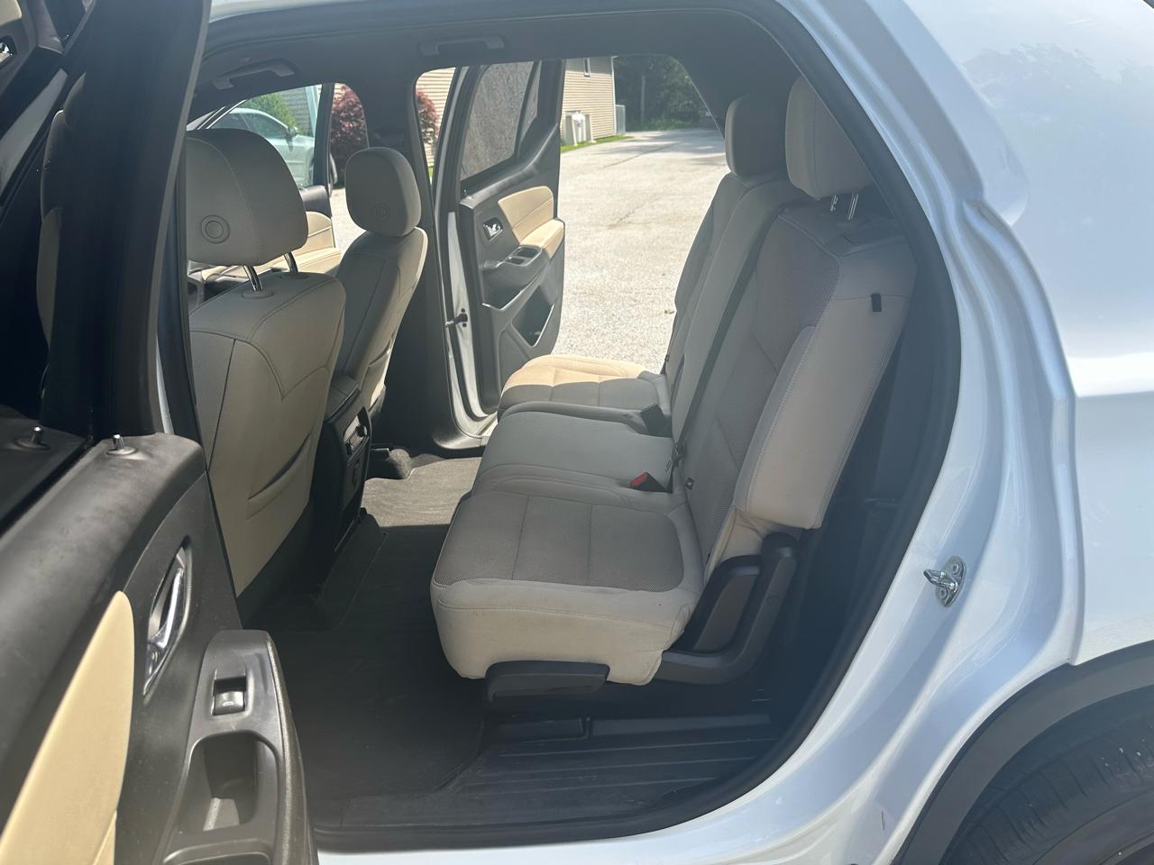 Chevrolet Traverse AWD 4dr LS w/1LS 2022