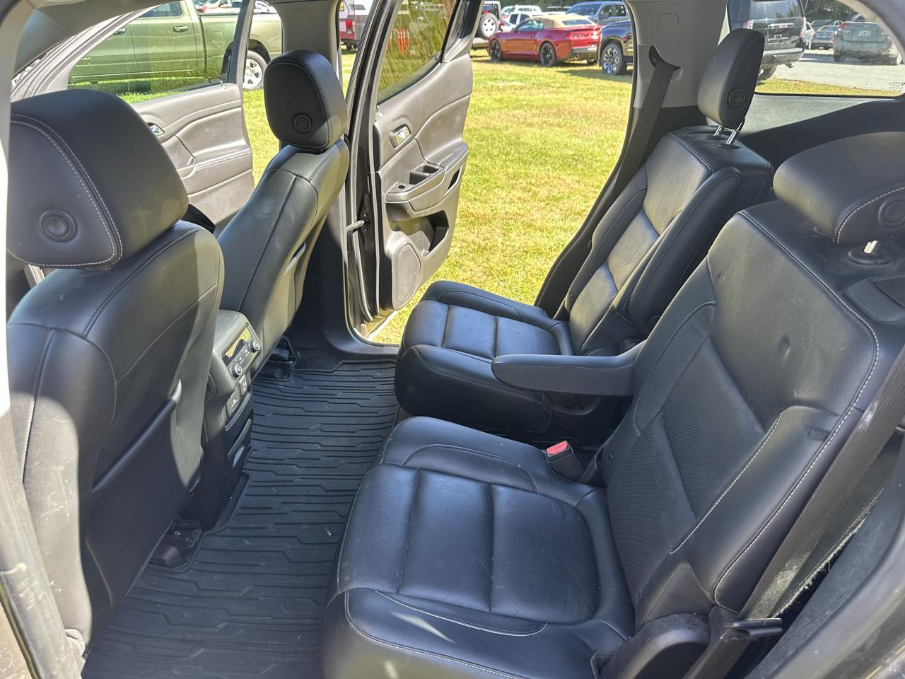 GMC Acadia AWD 4dr SLT w/SLT-1 2019