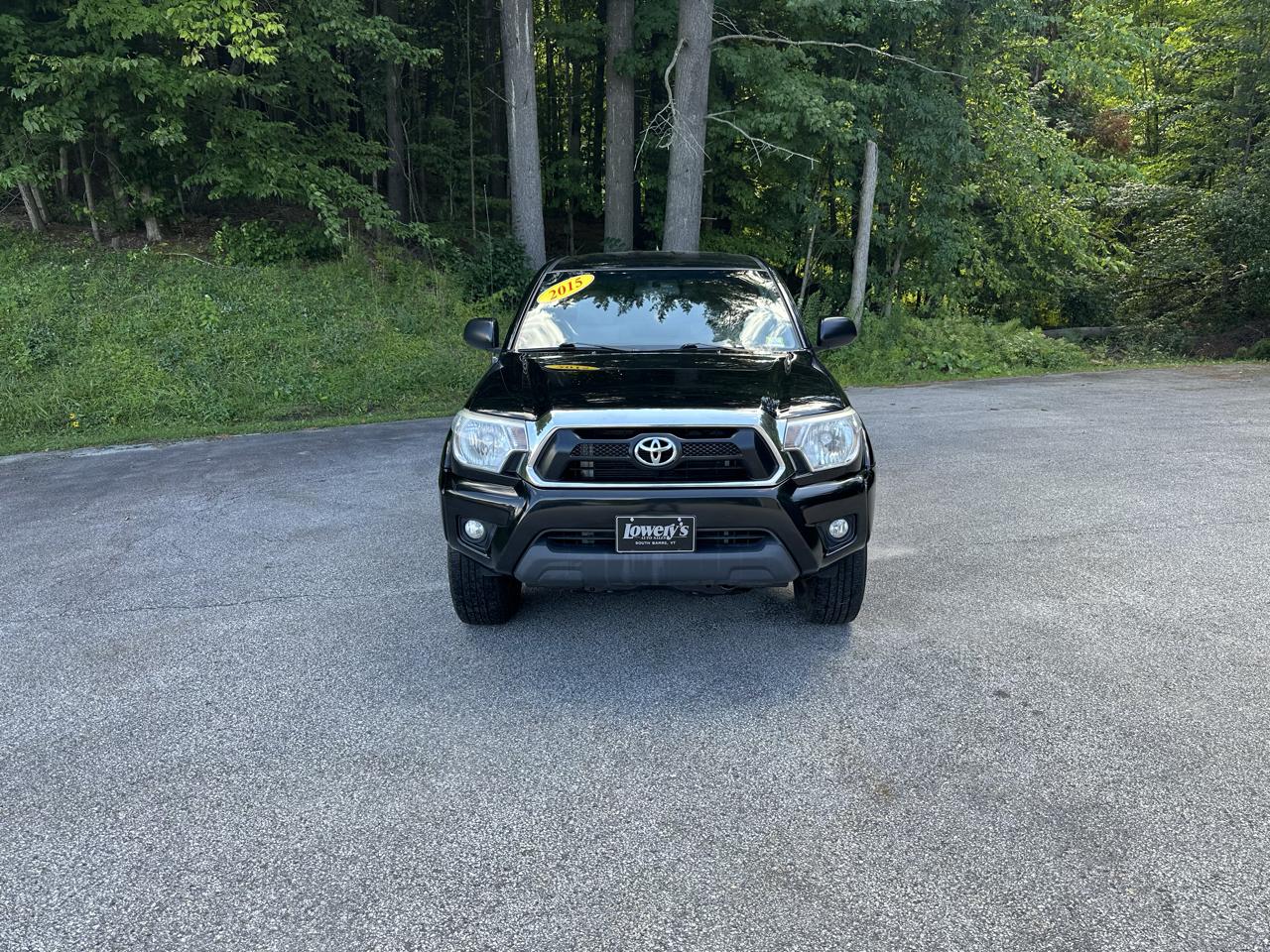 Toyota Tacoma 4WD Access Cab V6 AT (Natl) 2015