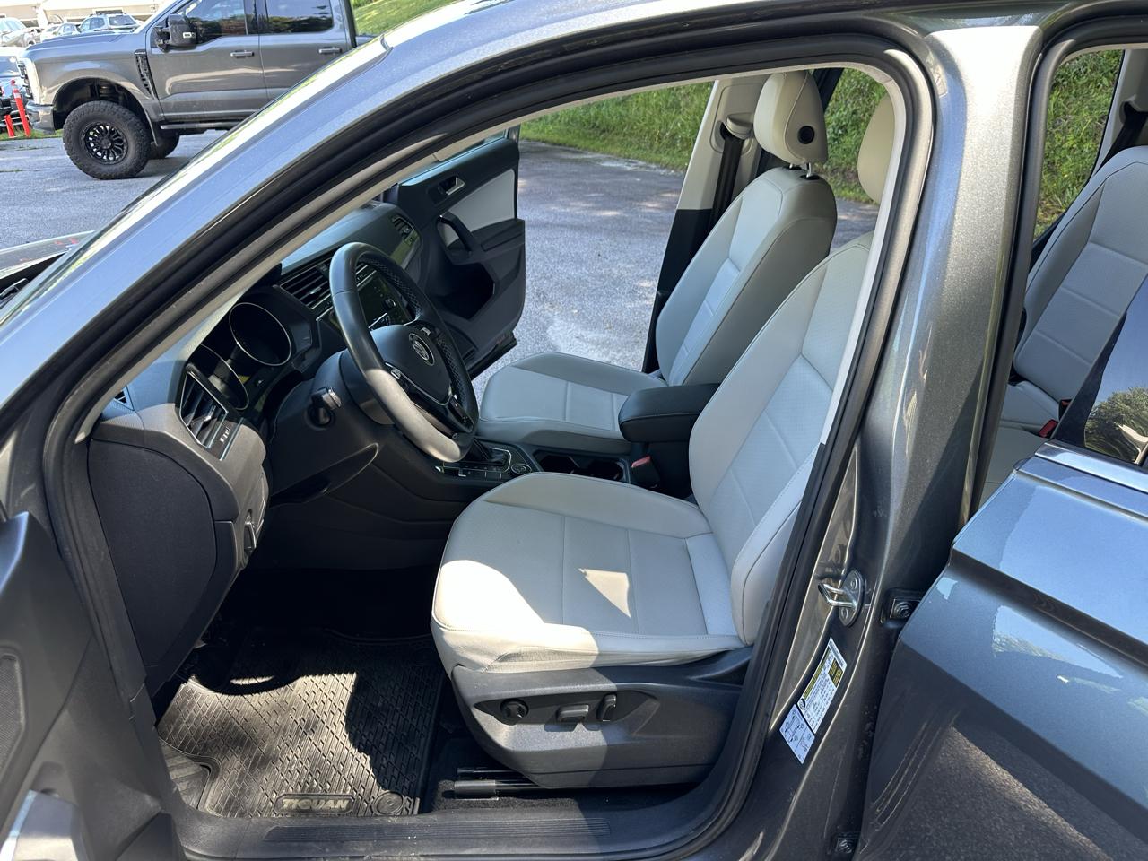 Volkswagen Tiguan 2.0T SE 4MOTION 2021