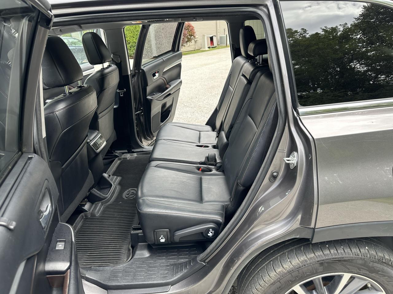 Toyota Highlander XLE V6 AWD (Natl) 2018