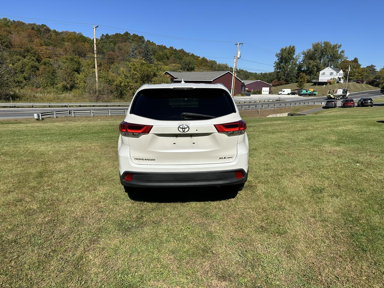 Toyota Highlander XLE V6 AWD (Natl) 2019