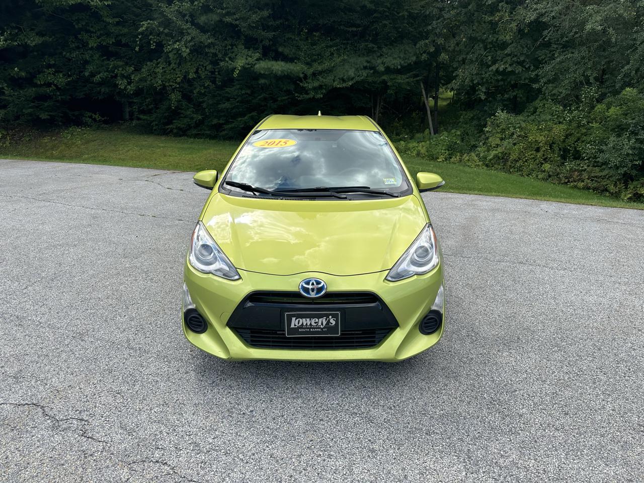 Toyota Prius c 5dr HB Three (Natl) 2015