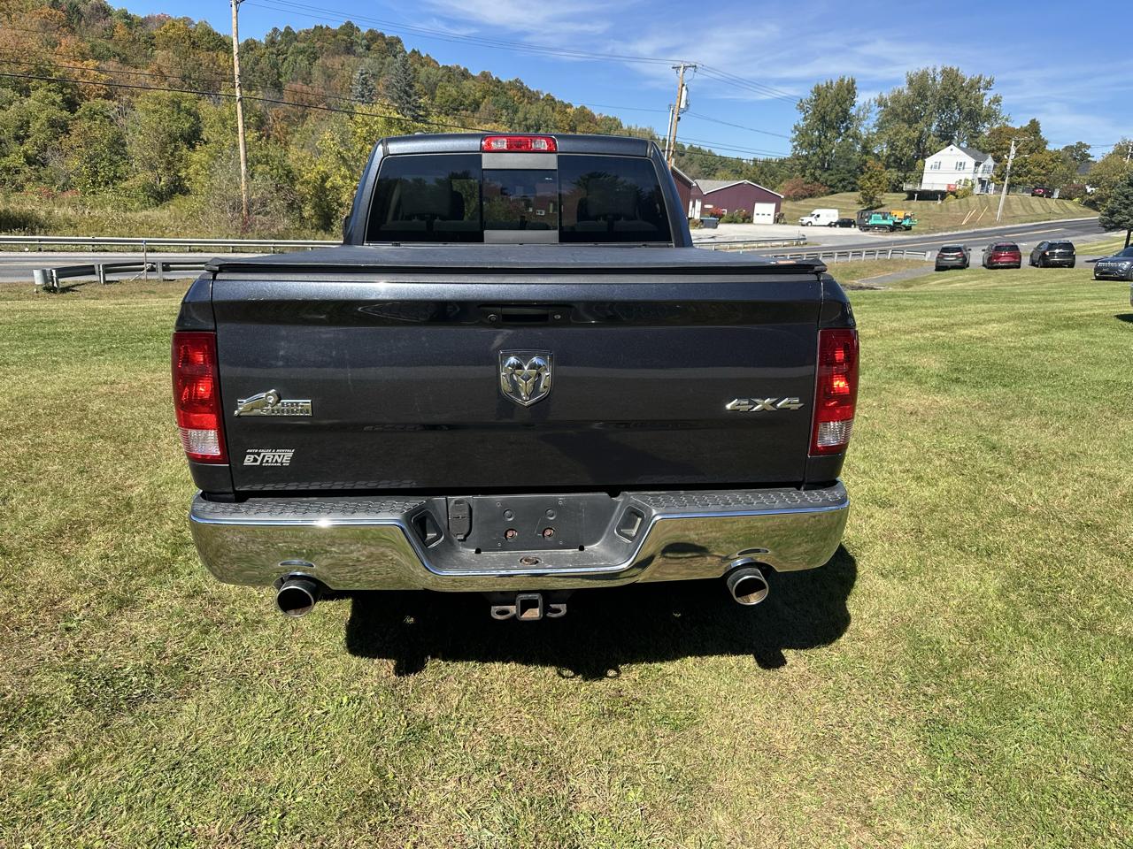 RAM 1500 4WD Quad Cab 140.5" Big Horn 2014