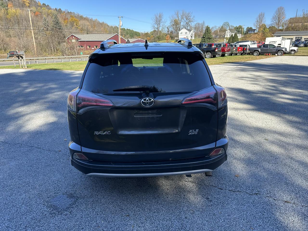 Toyota RAV4 AWD 4dr XLE (Natl) 2016
