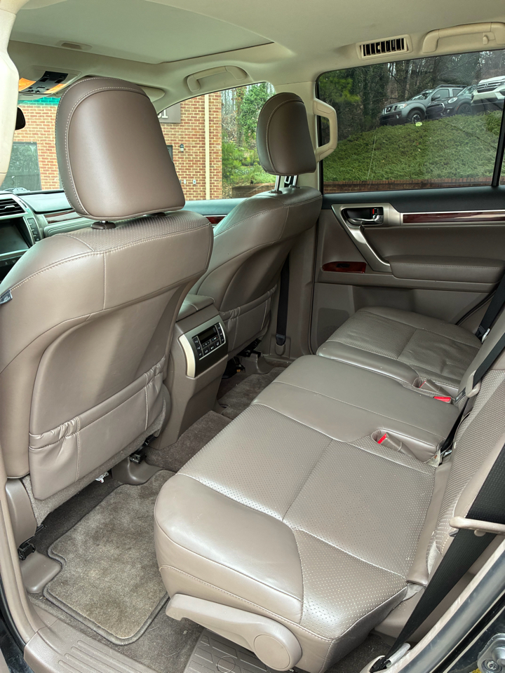 Lexus GX 460 Sport Utility 2013