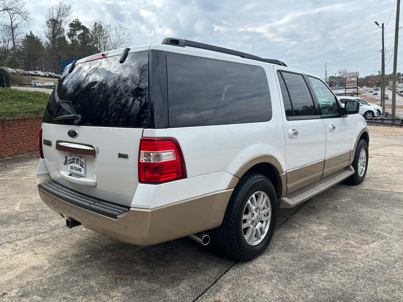 Ford Expedition EL XLT 2WD 2012