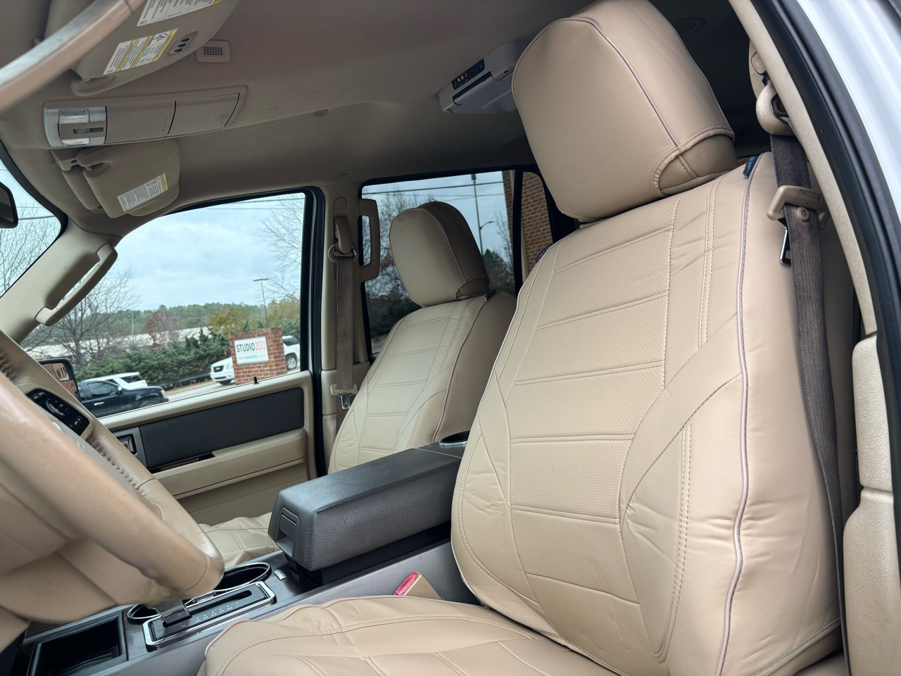 Ford Expedition EL XLT 2WD 2012