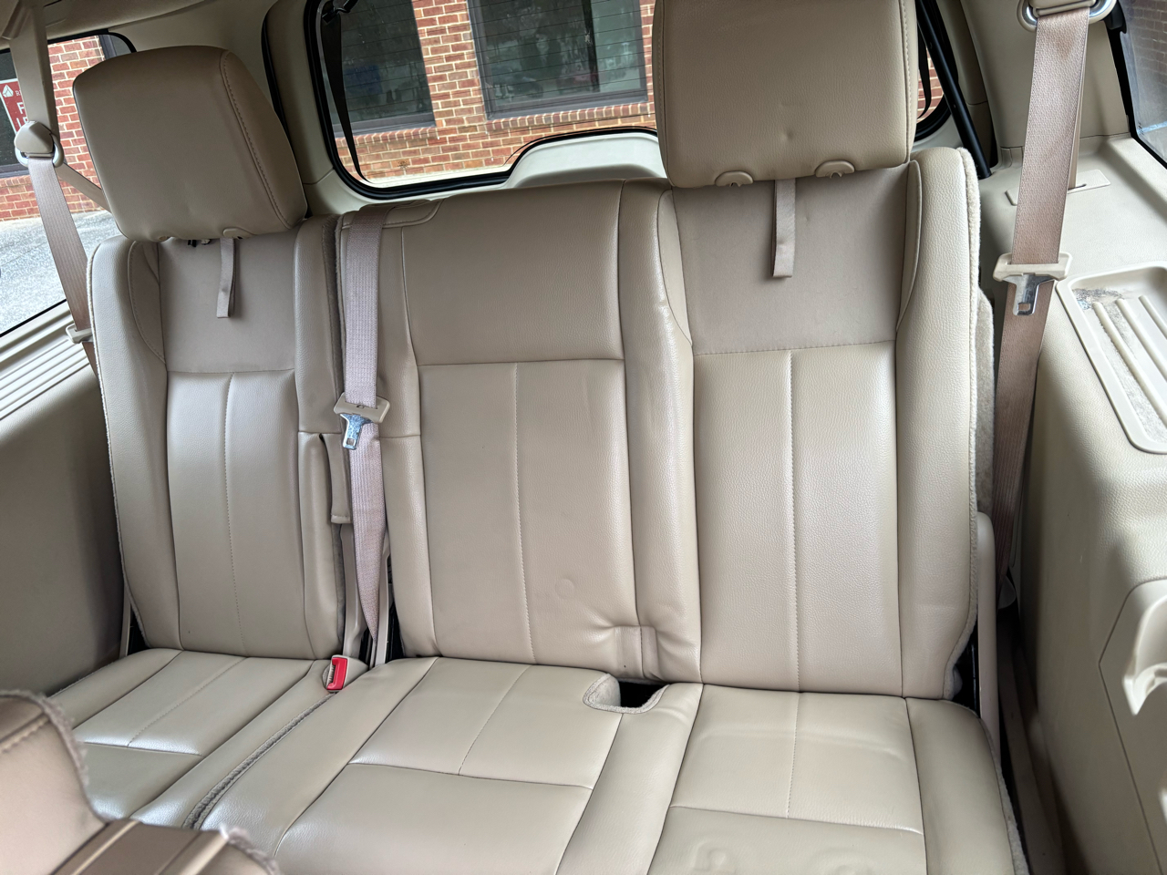 Ford Expedition EL XLT 2WD 2012