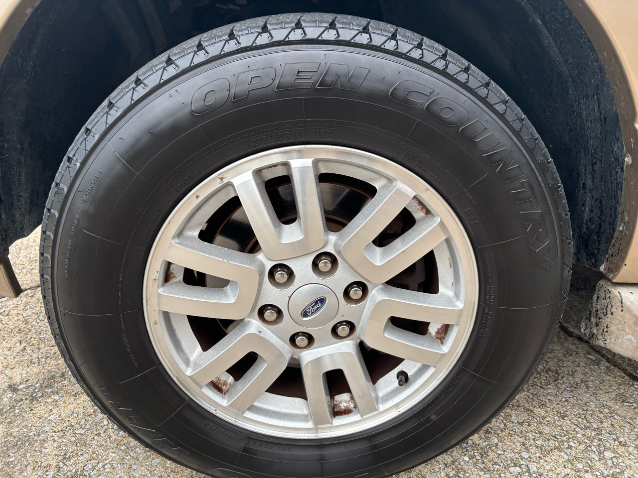 Ford Expedition EL XLT 2WD 2012