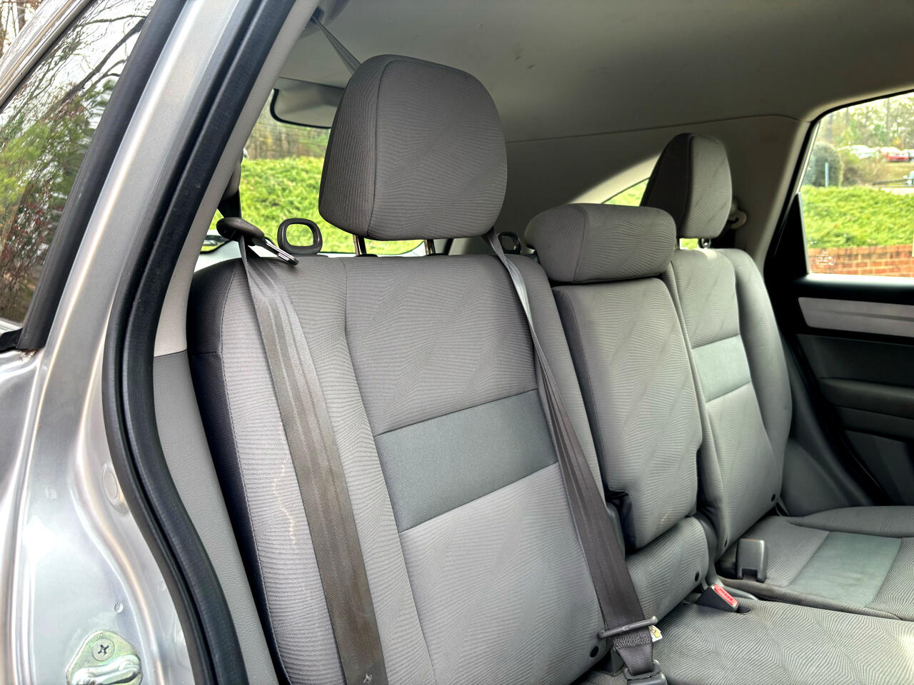 Honda CR-V LX 2WD 5-Speed AT 2010